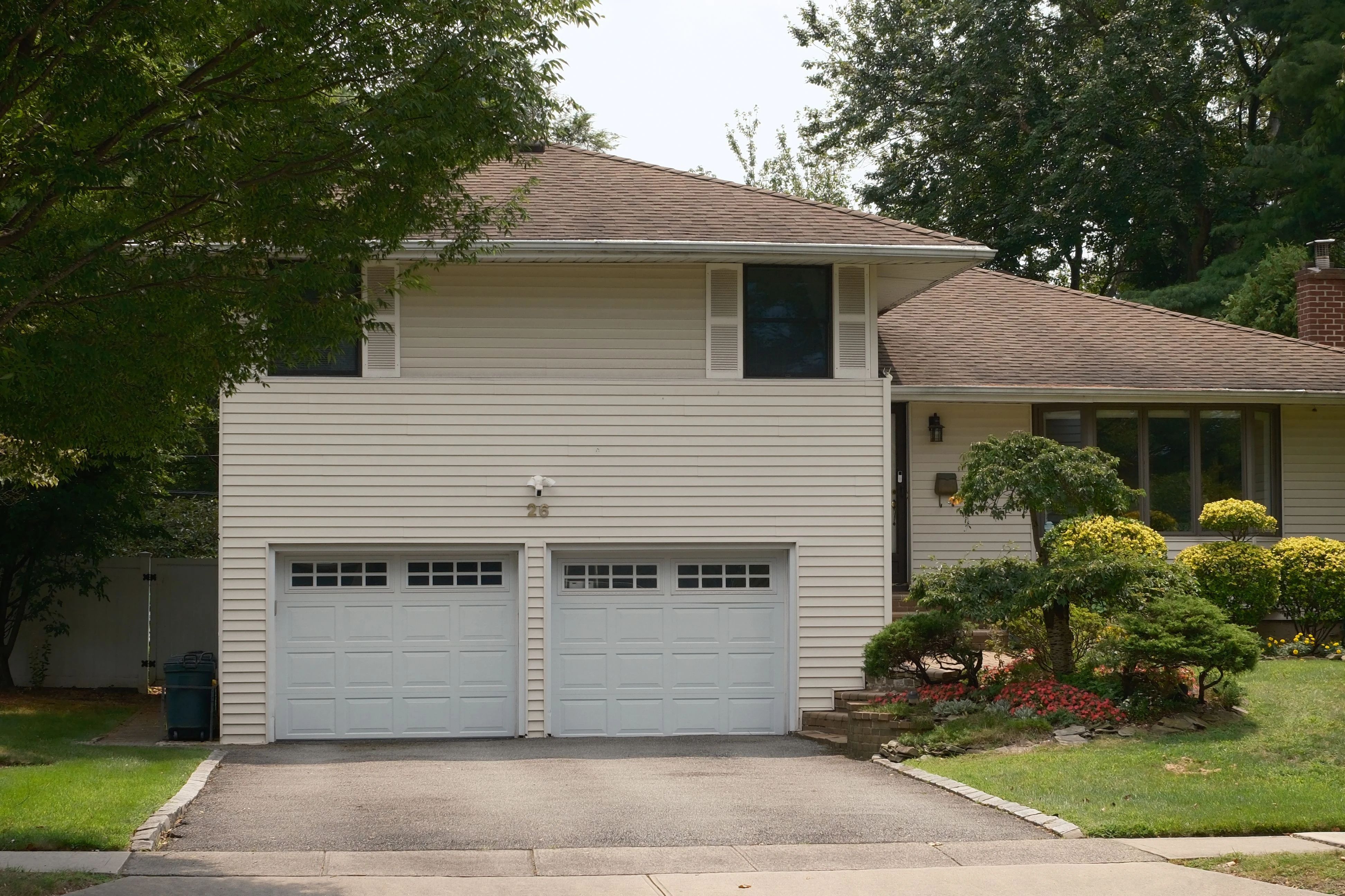 1980s and 1990s Winter Haven Florida home with attached two-car garage